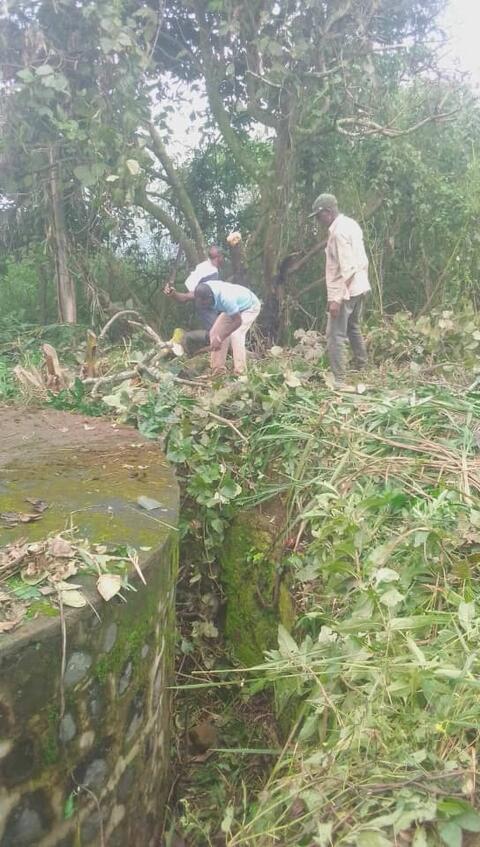 Cleaning of water Tank
